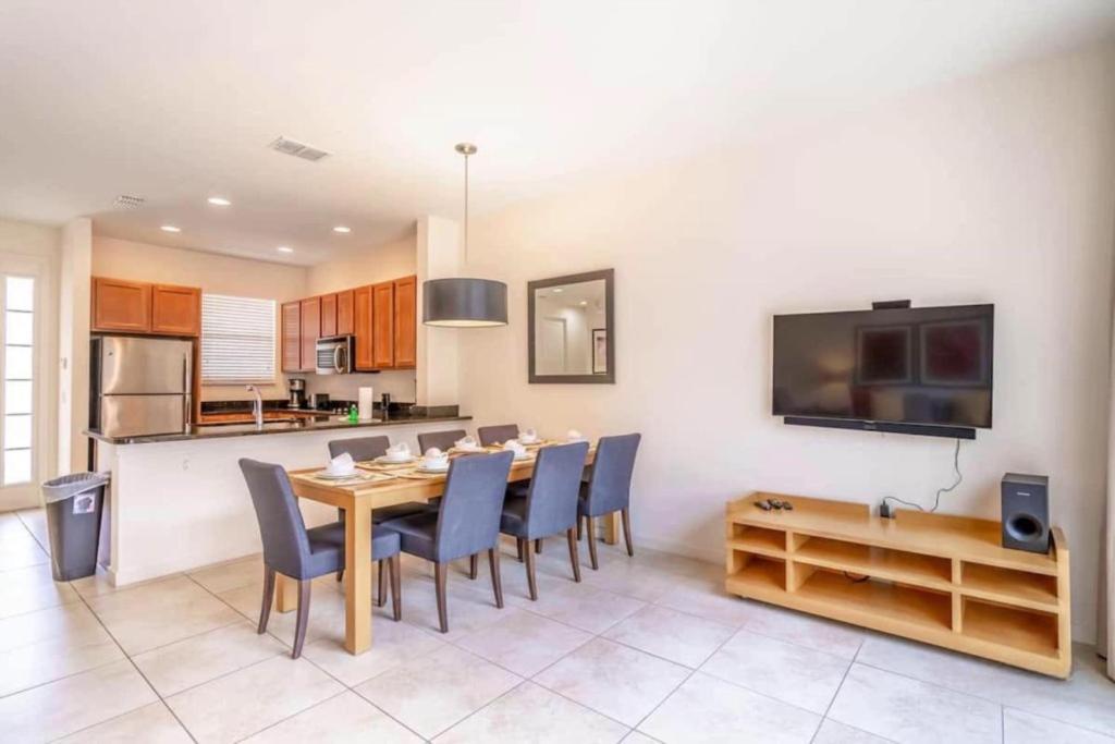 Private Spa Townhome At Regal Oaks Resort オーランド エクステリア 写真