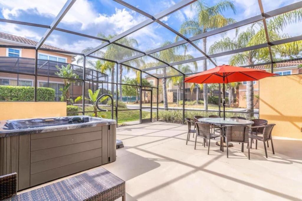 Private Spa Townhome At Regal Oaks Resort オーランド エクステリア 写真