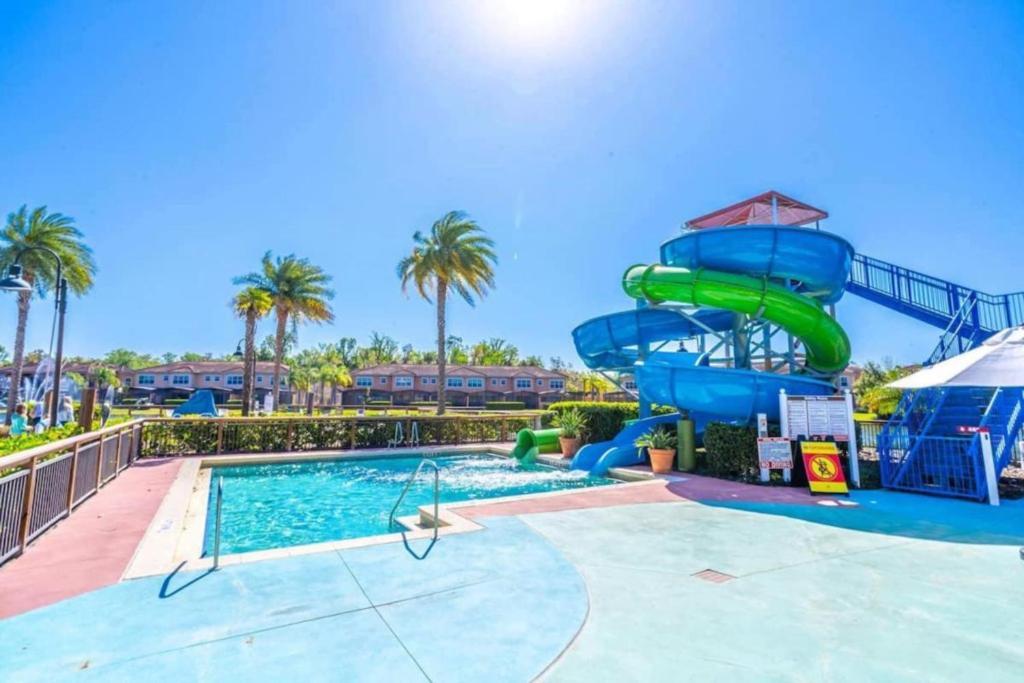 Private Spa Townhome At Regal Oaks Resort オーランド エクステリア 写真