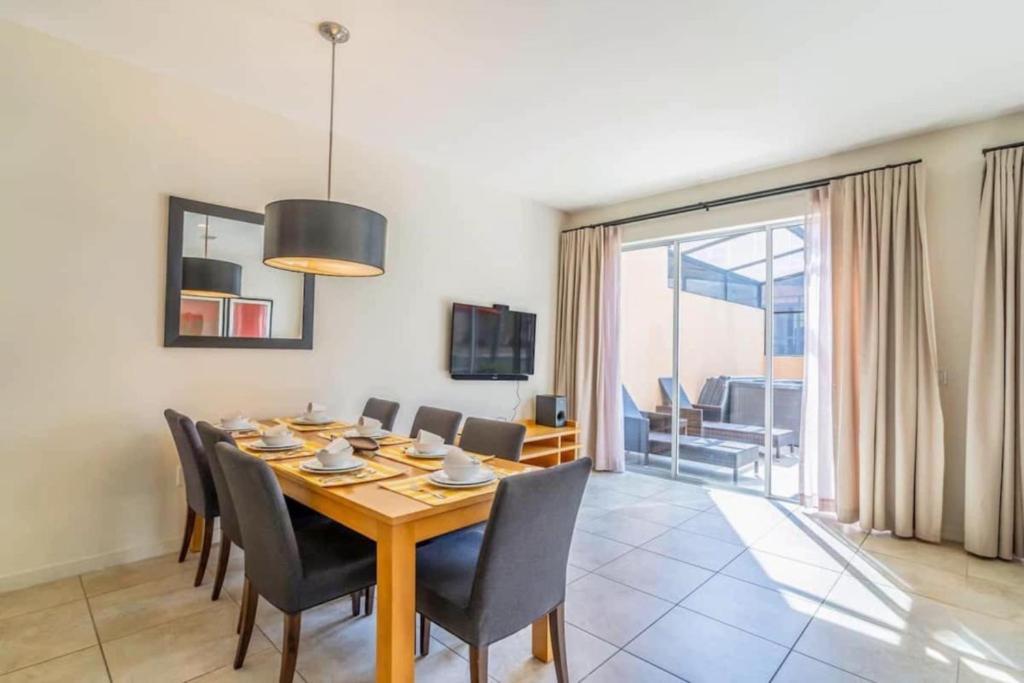 Private Spa Townhome At Regal Oaks Resort オーランド エクステリア 写真