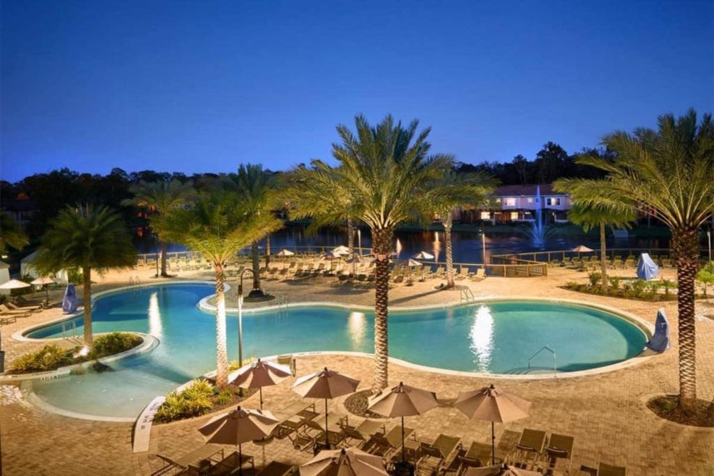Private Spa Townhome At Regal Oaks Resort オーランド エクステリア 写真