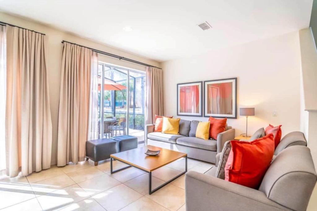 Private Spa Townhome At Regal Oaks Resort オーランド エクステリア 写真