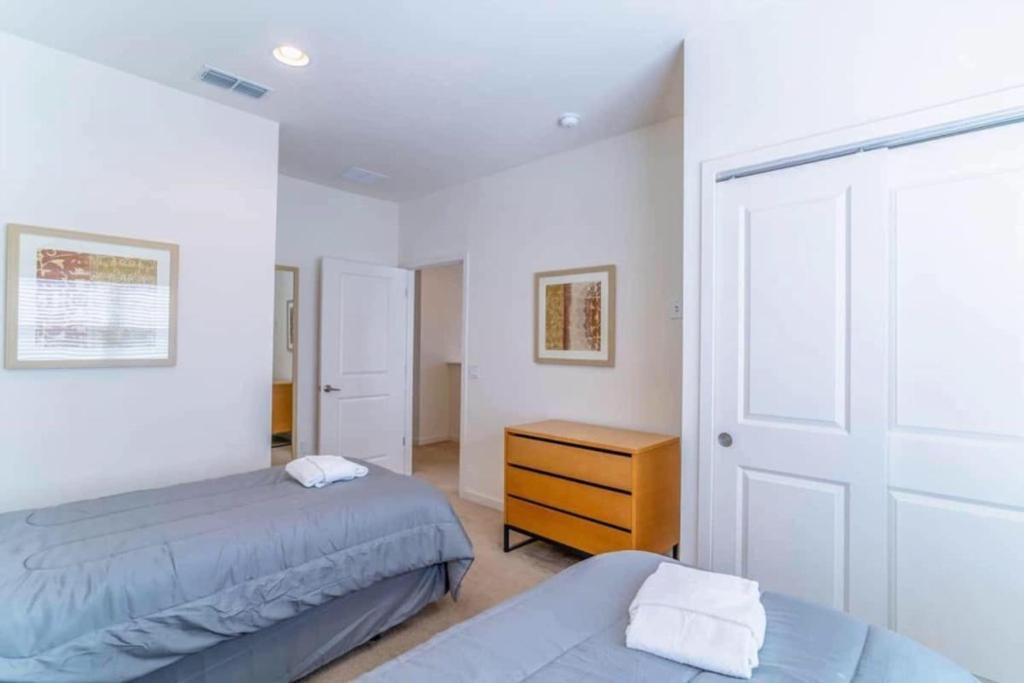 Private Spa Townhome At Regal Oaks Resort オーランド エクステリア 写真